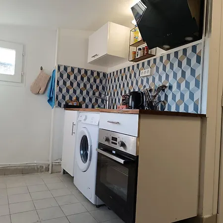 29 Rue Mellaise, 3 Pieces * Niort