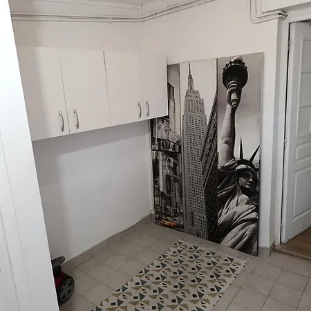 Apartment 29 Rue Mellaise, 3 Pieces *